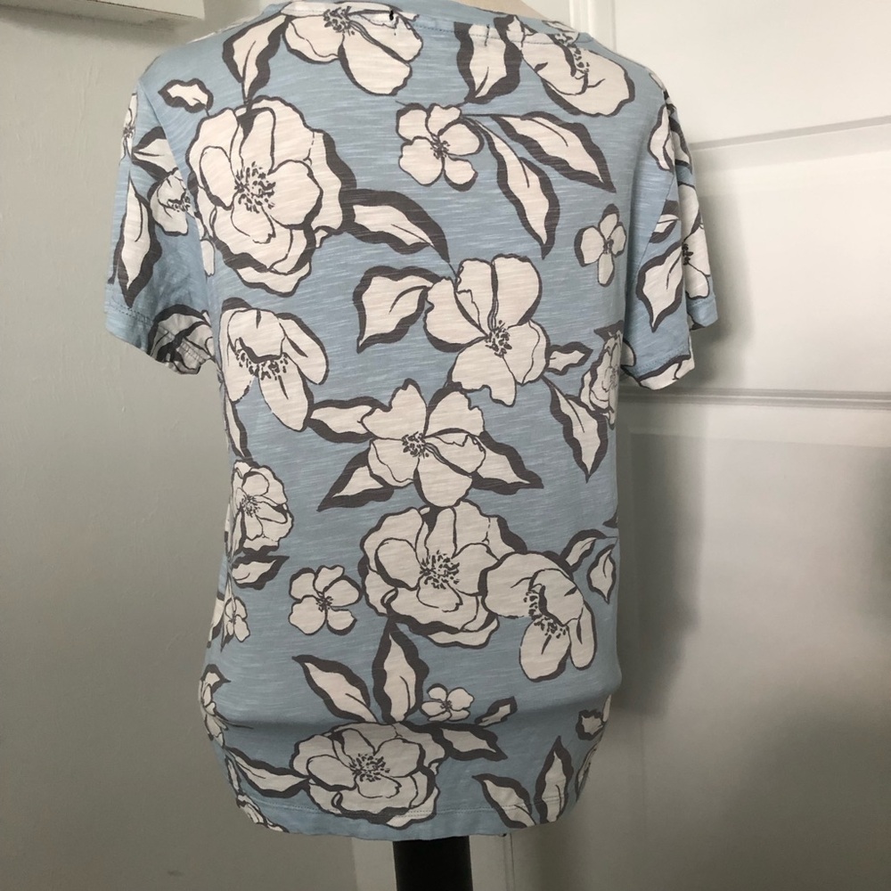 Sanctuary Light Blue, Gray and White Floral Pocket Tee - Picture 2 of 6